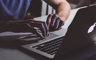 九游游戏中心下载-西部赛区激战不断，夺冠悬念重重，西部赛区排名